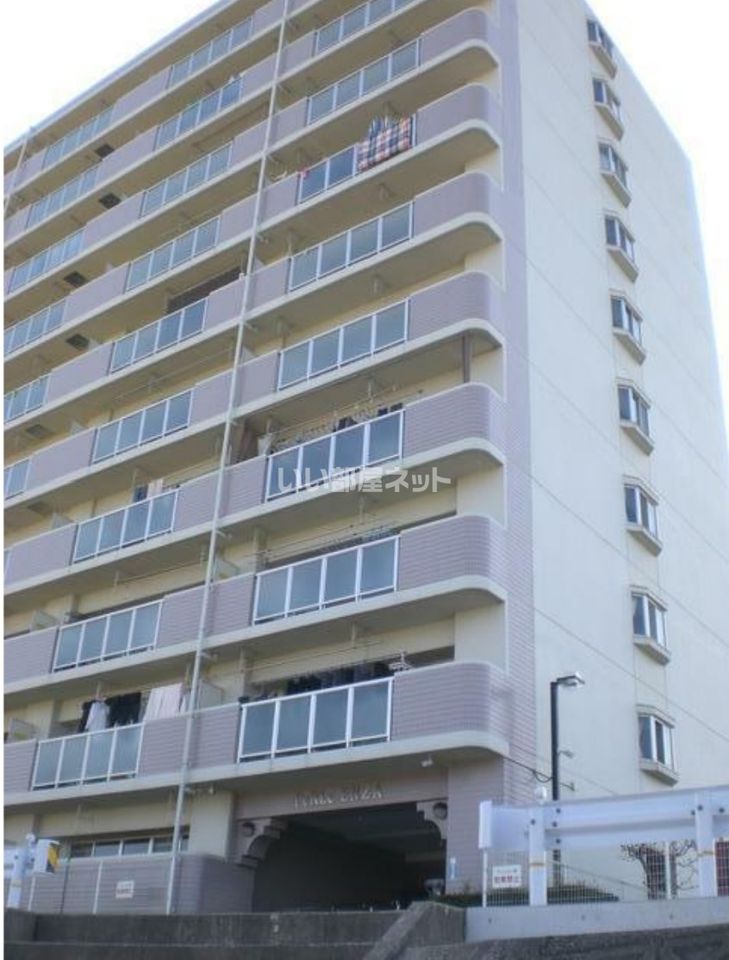 ペルル円座の外観画像