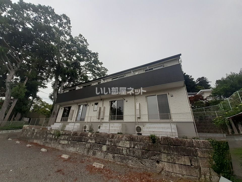 Danars court向山(ダナーズコート)の外観画像