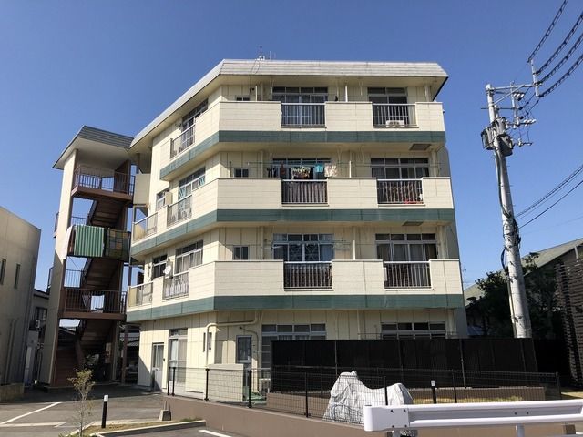 室園マンションの外観画像