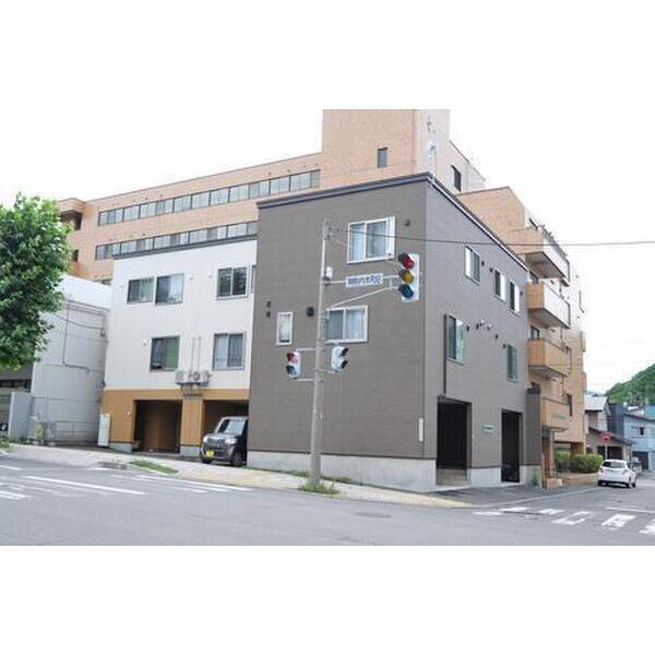 レガーメ真駒内公園の外観画像