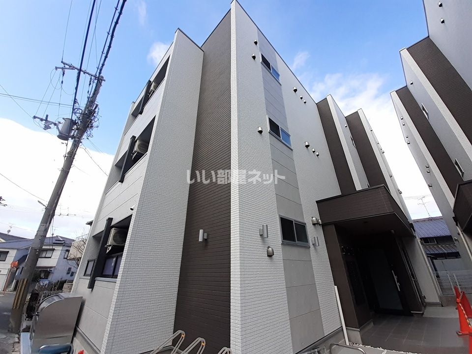 リアコート近大南Ⅱの外観画像