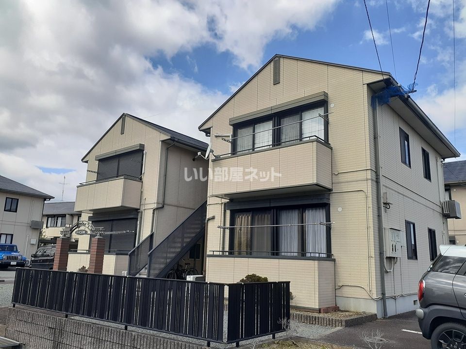 ハートヒルズ中川 Aの外観画像