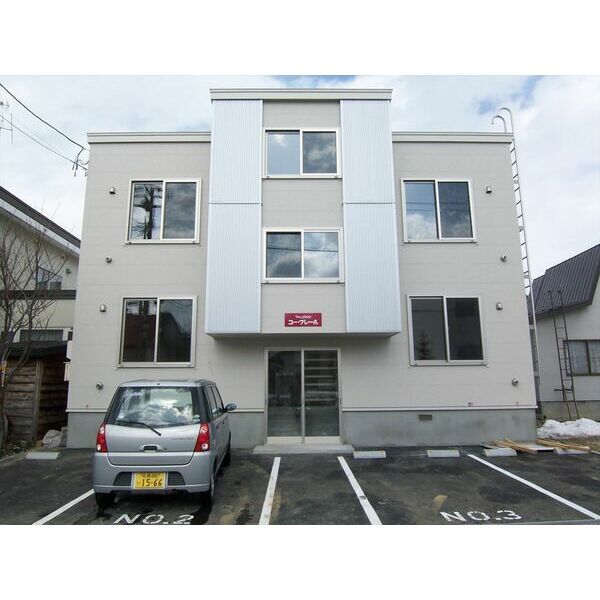 ユープレールの外観画像