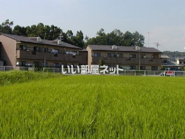 グランシャリオ(香芝)N棟の外観画像