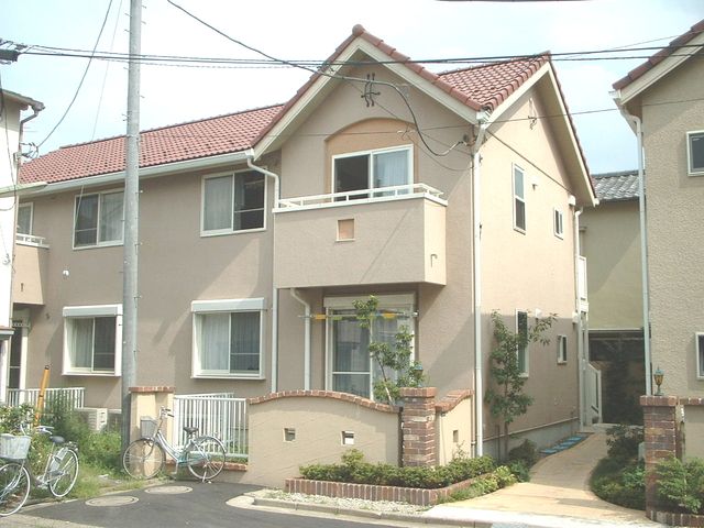 メイプルイースト B棟の外観画像