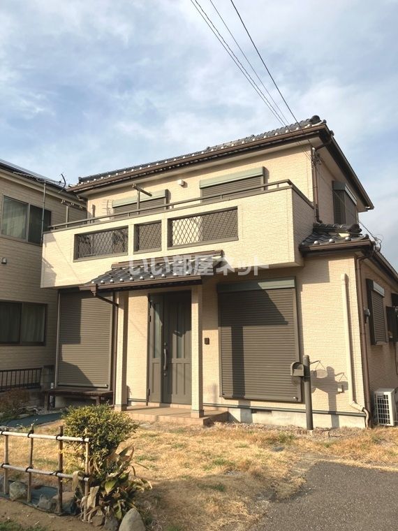栄町戸建の外観画像