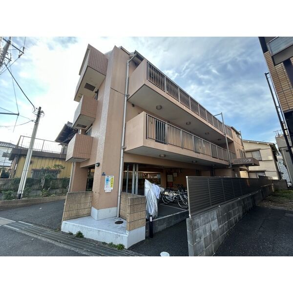 ソレイユ市川の外観画像