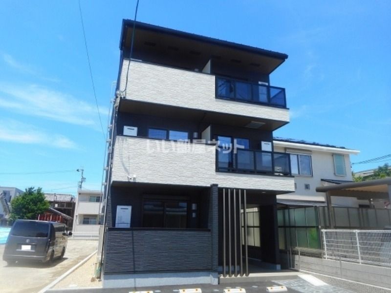 クラール岩塚の外観画像
