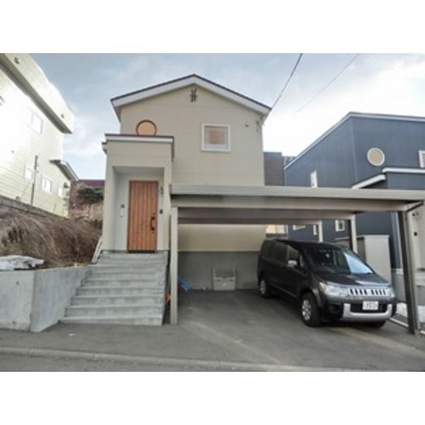 大曲末広7丁目戸建Aの外観画像