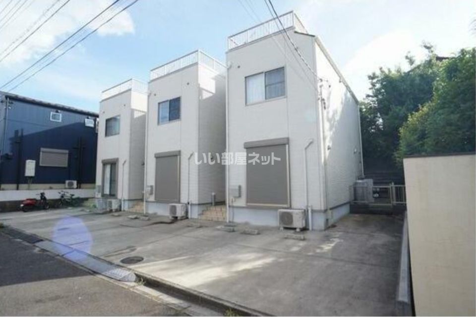ソルエアレーナ金沢文庫の外観画像