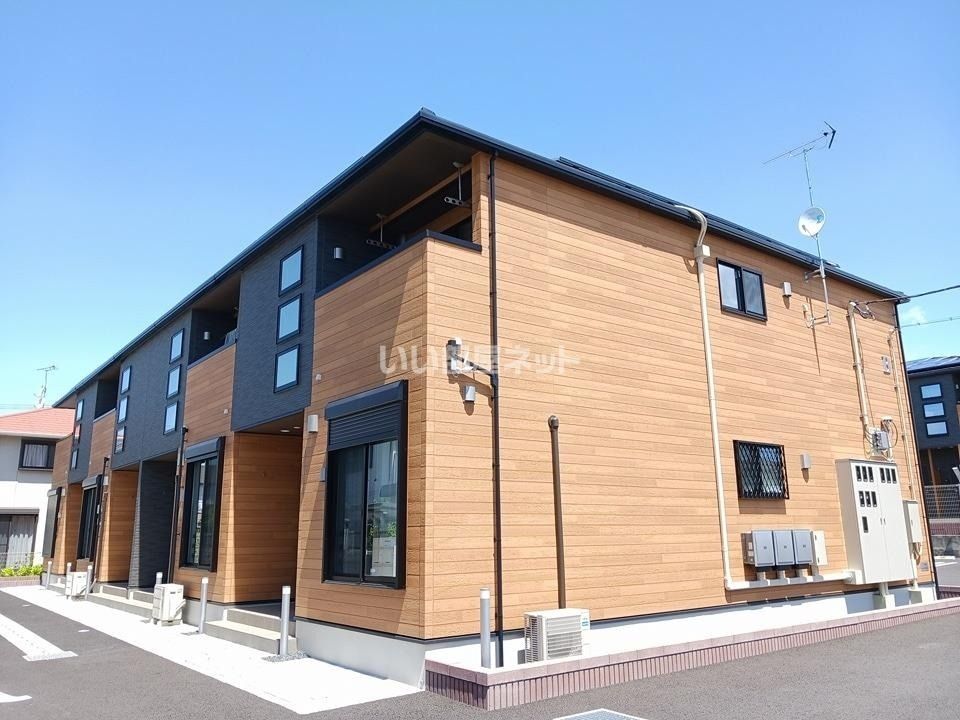 シャルールメゾンBの外観画像