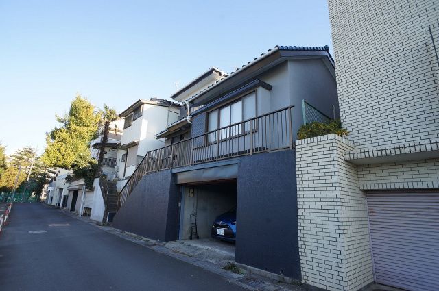 アイザックヒルズ市川の外観画像