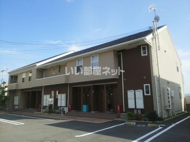 コモド ヴィラ Ⅱの外観画像