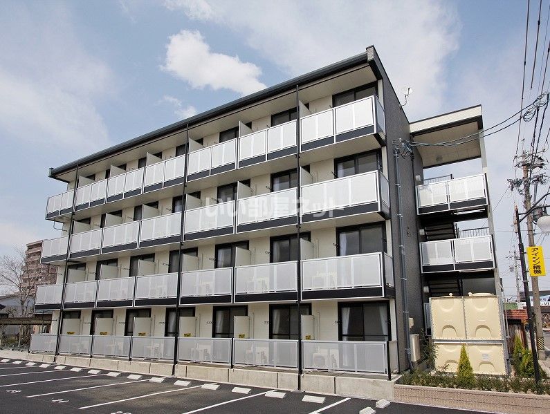 レオパレスmia domoの外観画像