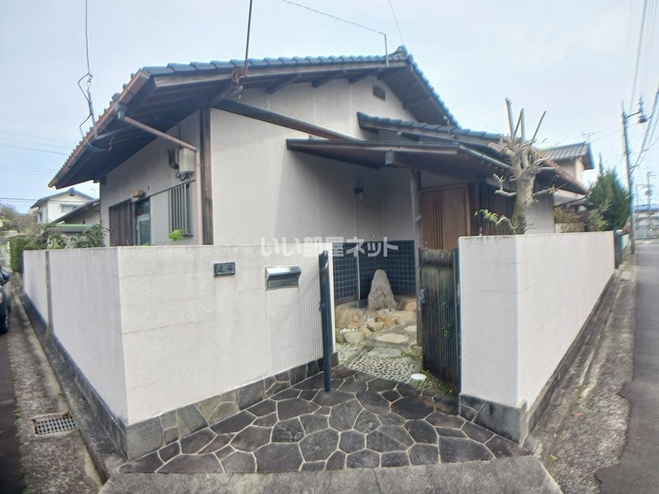 綾川町畑田戸建ての外観画像