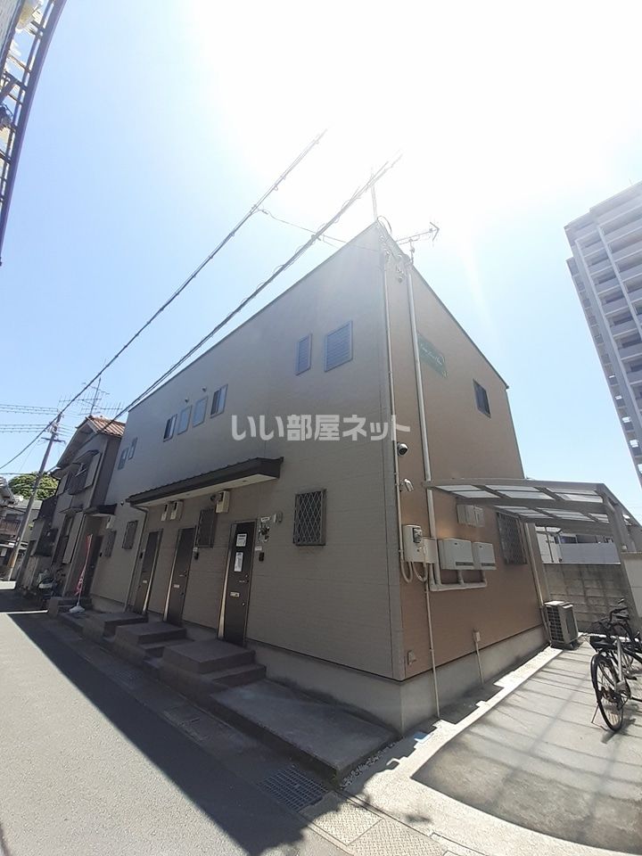 カーサ・リーラ・エビスの外観画像