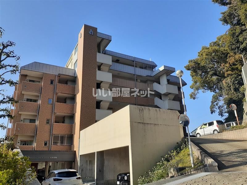 キャスルハイツ松阪殿町の外観画像