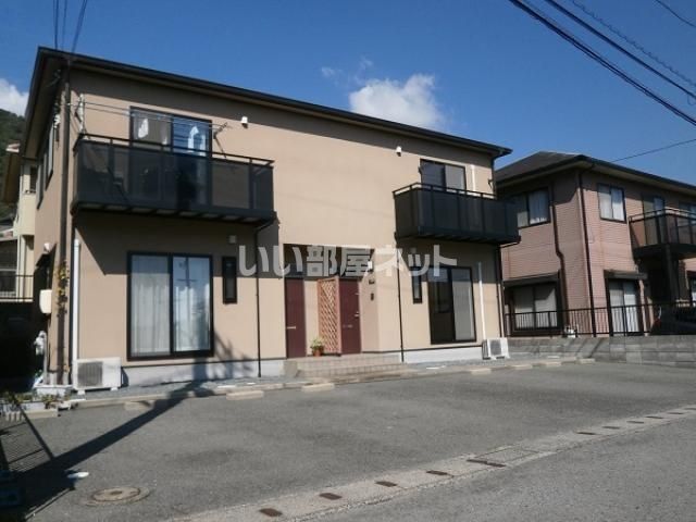 自由が丘4 棟割住宅の外観画像