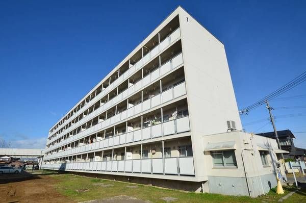 ビレッジハウス小松第二2号棟の外観画像