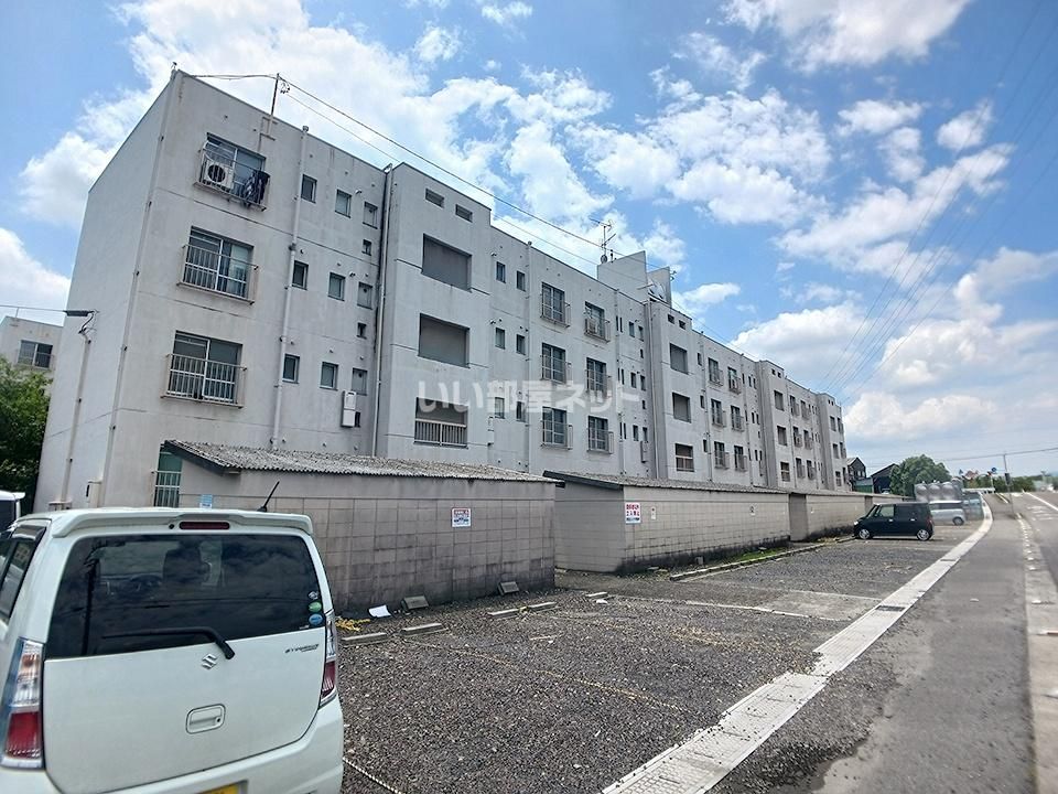 ヴィラナリー安八Ⅱ1号棟の外観画像