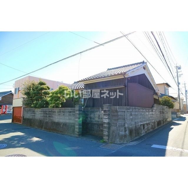 高塚町一戸建ての外観画像