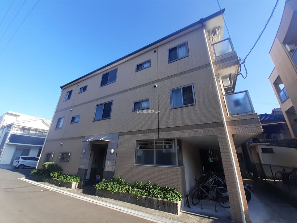 コートアルバIIの外観画像