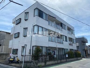 フローラルハイツの外観画像