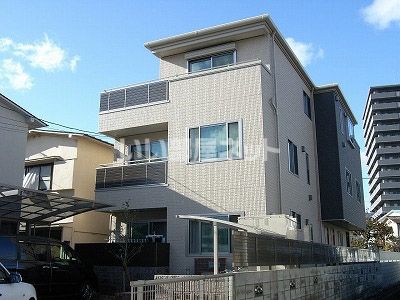 ヴィラ フィオーレの外観画像