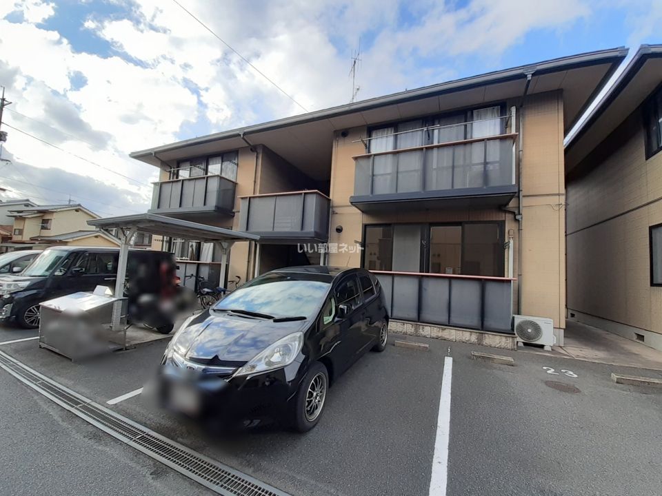 メゾンティアラ A棟の外観画像