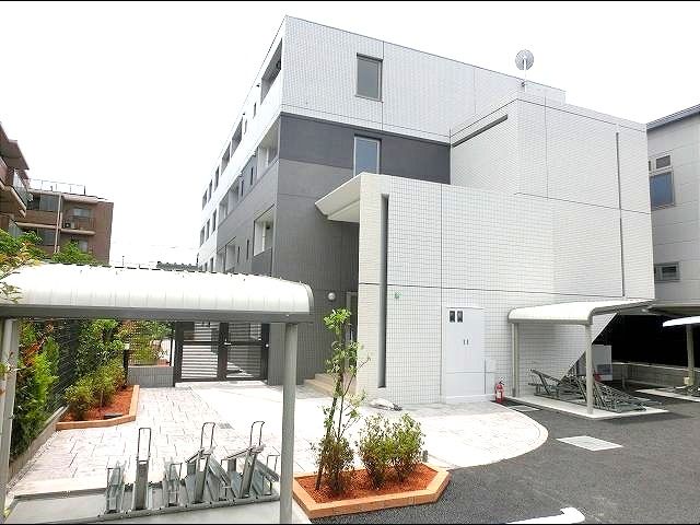 イーエックス フラットの外観画像
