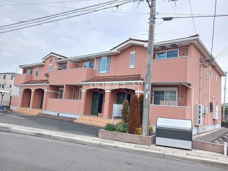 ファミリアの外観画像