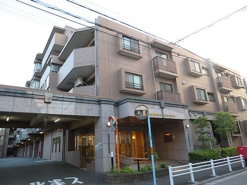 ライオンズガーデン笹塚の外観画像