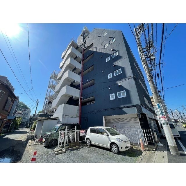 Sayama Flatの外観画像