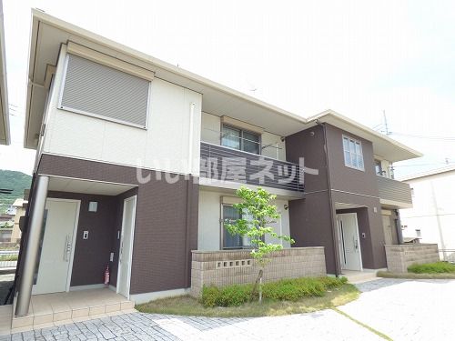 クレスティークBの外観画像