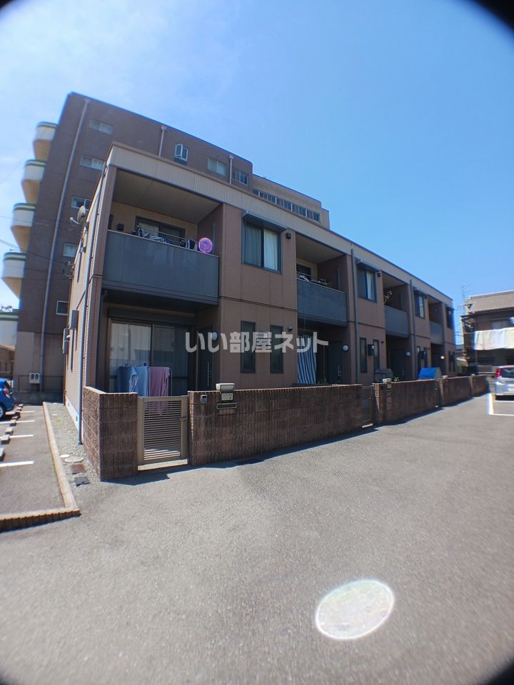 シャーメゾン英賀保の外観画像