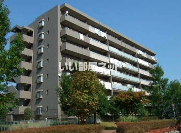 カーサグランデ緑が丘の外観画像