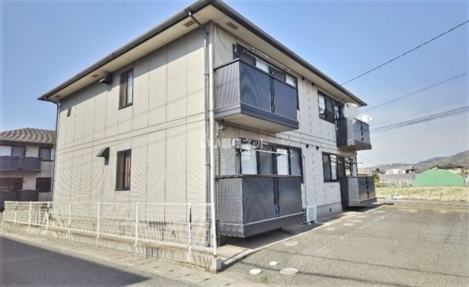 シャトルミヤケ E棟の外観画像