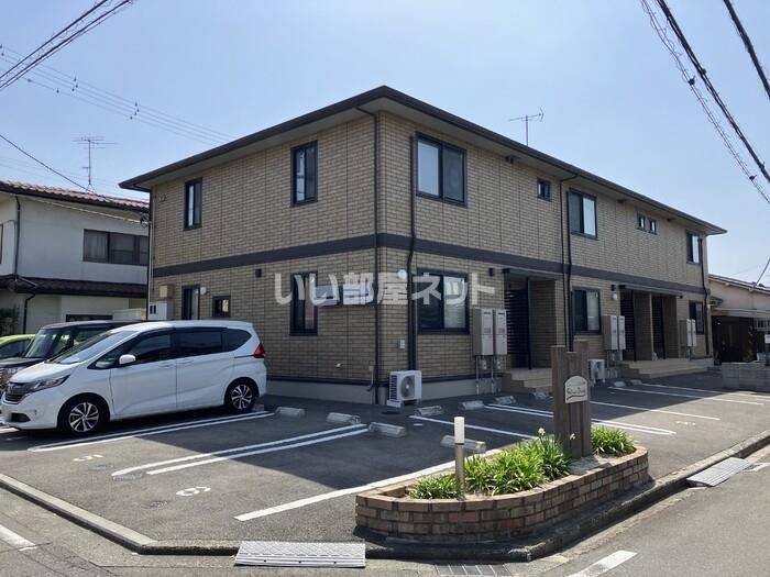 サリナス土居田の外観画像