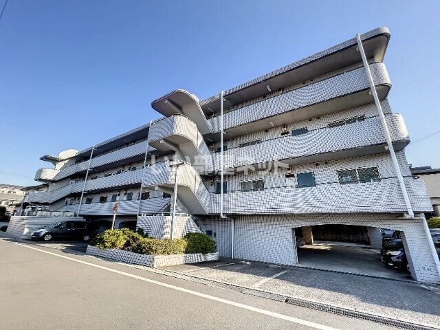 アベニュー狭山の外観画像