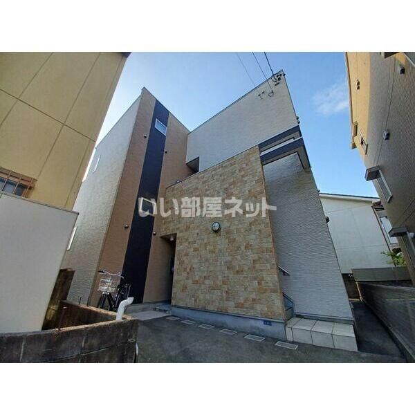 セグランサの外観画像