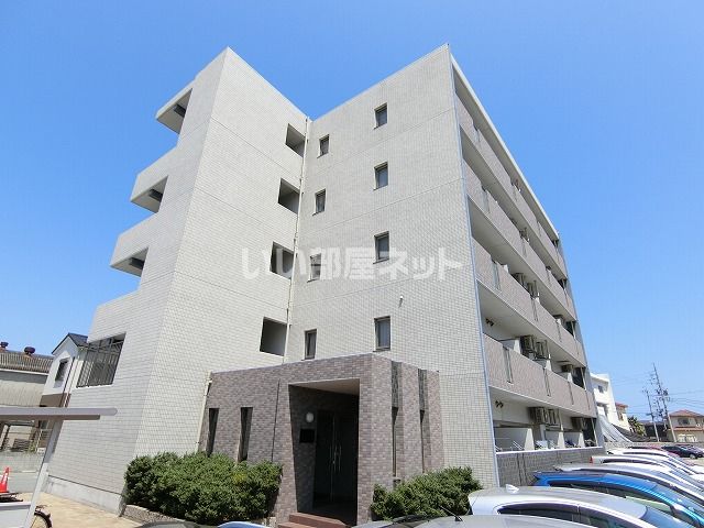 West Court Sakurabashiの外観画像