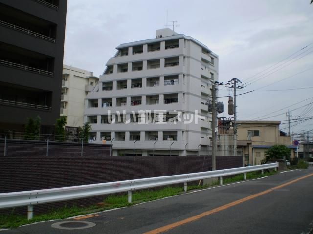 グリーンハイツ足立の外観画像