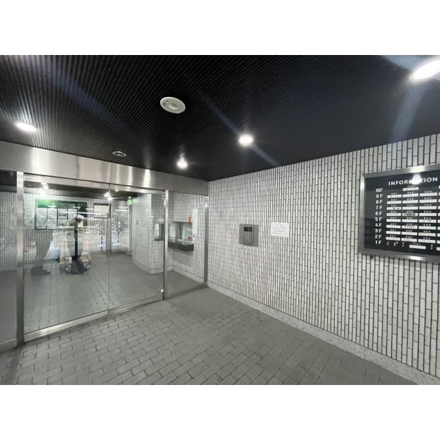 ライオンズマンション新大久保第2の外観画像