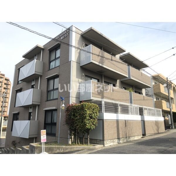 赤坂コーポ西棟の外観画像