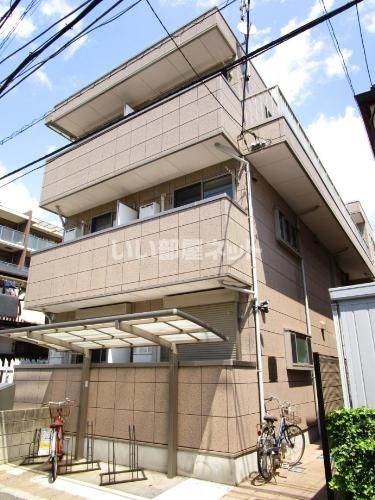 ラ・マイレ・ヒルの外観画像