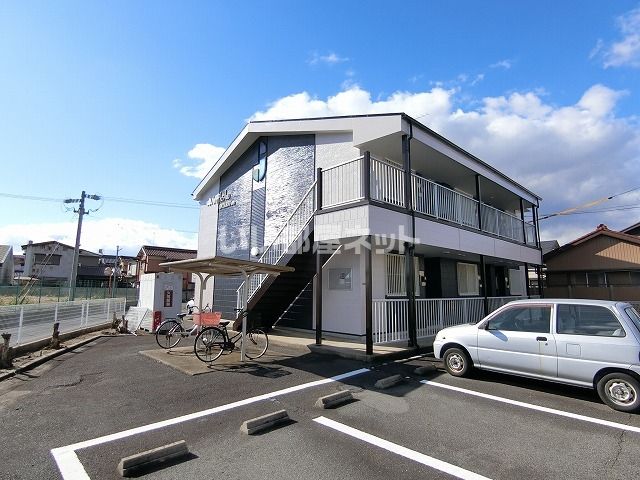 Surplus Two ONTARIO MOONの外観画像