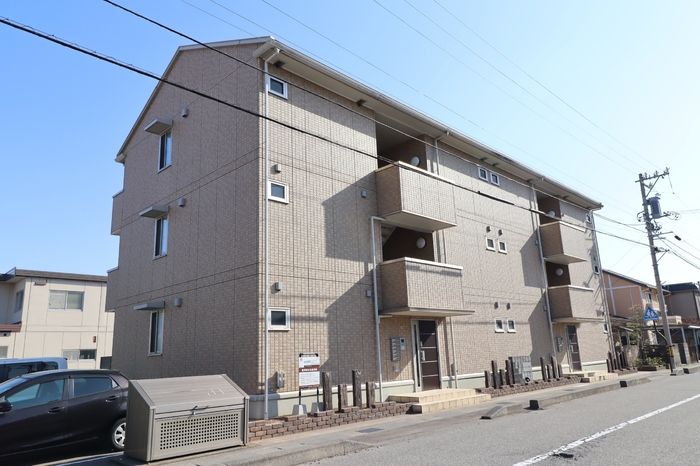 サンポート・若草の外観画像