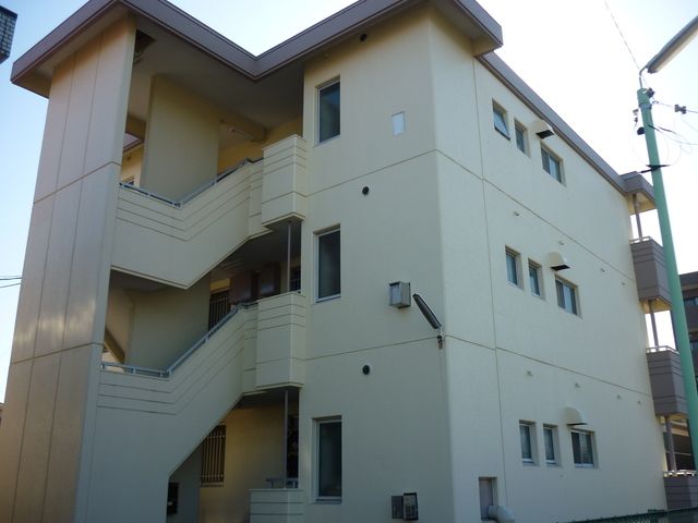 鬼頭マンションの外観画像