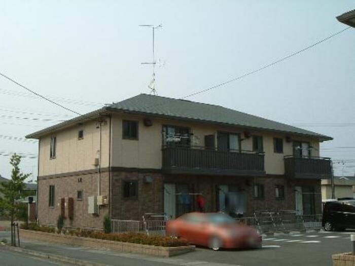 リビングタウン愛野南 Bの外観画像
