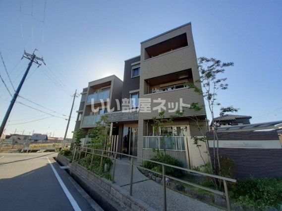 シャーメゾン モアナの外観画像